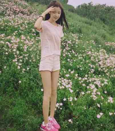 圣诞节，老婆给前男友扮猫女免费小说结局+番外