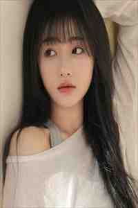 妈妈把弟弟扔下楼多年后，终于得到了报应全文无删减