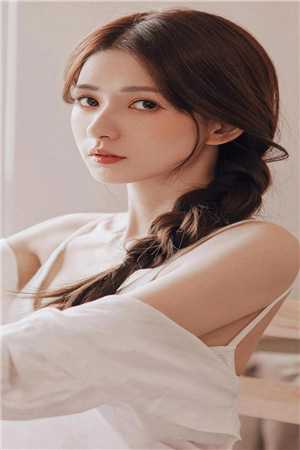 奸臣她不想当万人迷郁别郁离免费小说免费完本小说在线阅读