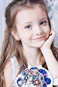 在家族祠堂抽生死签入狱，单开族谱后女儿瞧不起赵景明赵萱萱抖音小说全文阅读完整版txt在线阅读