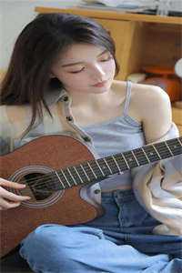 雪融花落，情深缘浅江挽月季逾明全集在线阅读下载